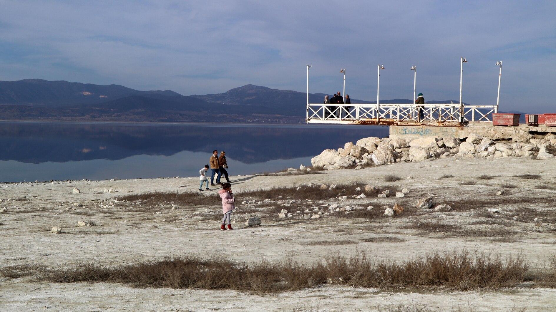 Het volume van Lake Burdur daalt met 47 procent, wat duidt op waterschaarste