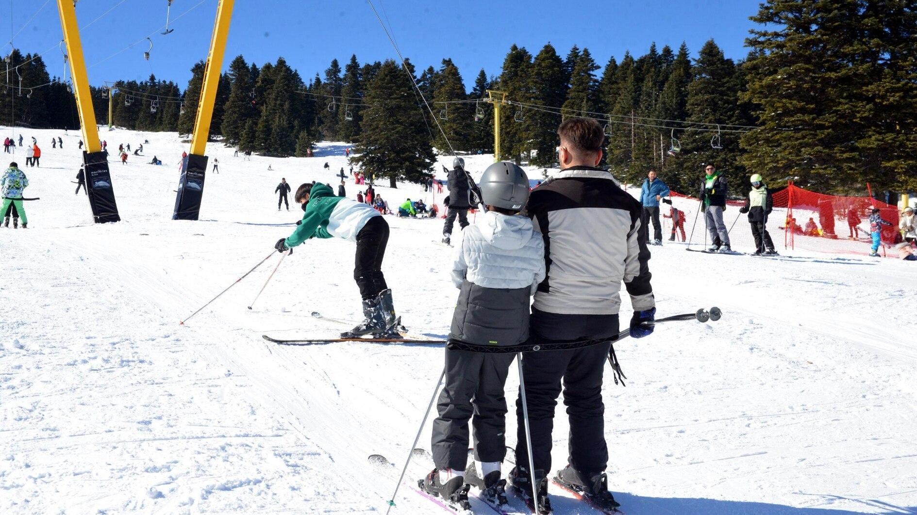 Valse skitrainers die mensen oplichten in bekende resorts