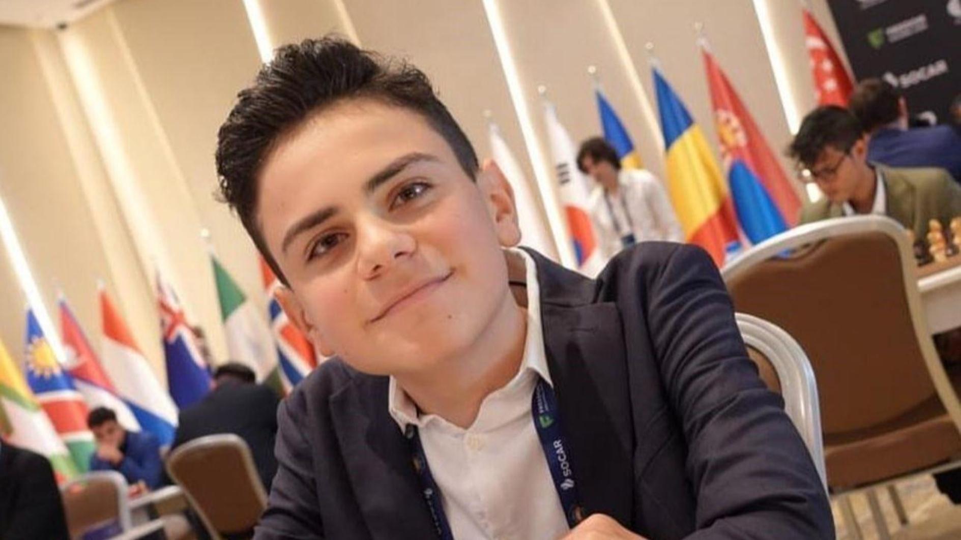 15-jarige Turkse schaker wordt grootmeester