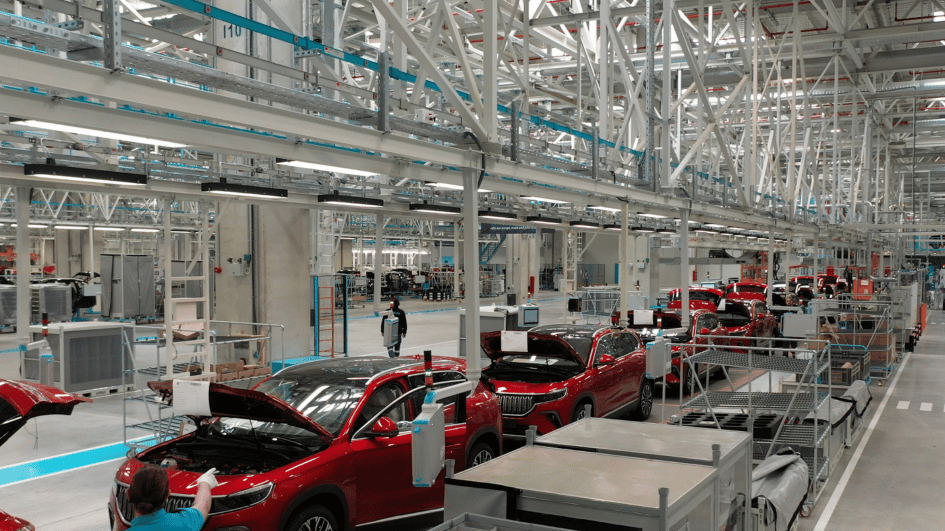 De productie van de auto-industrie stijgt in februari met 19 procent