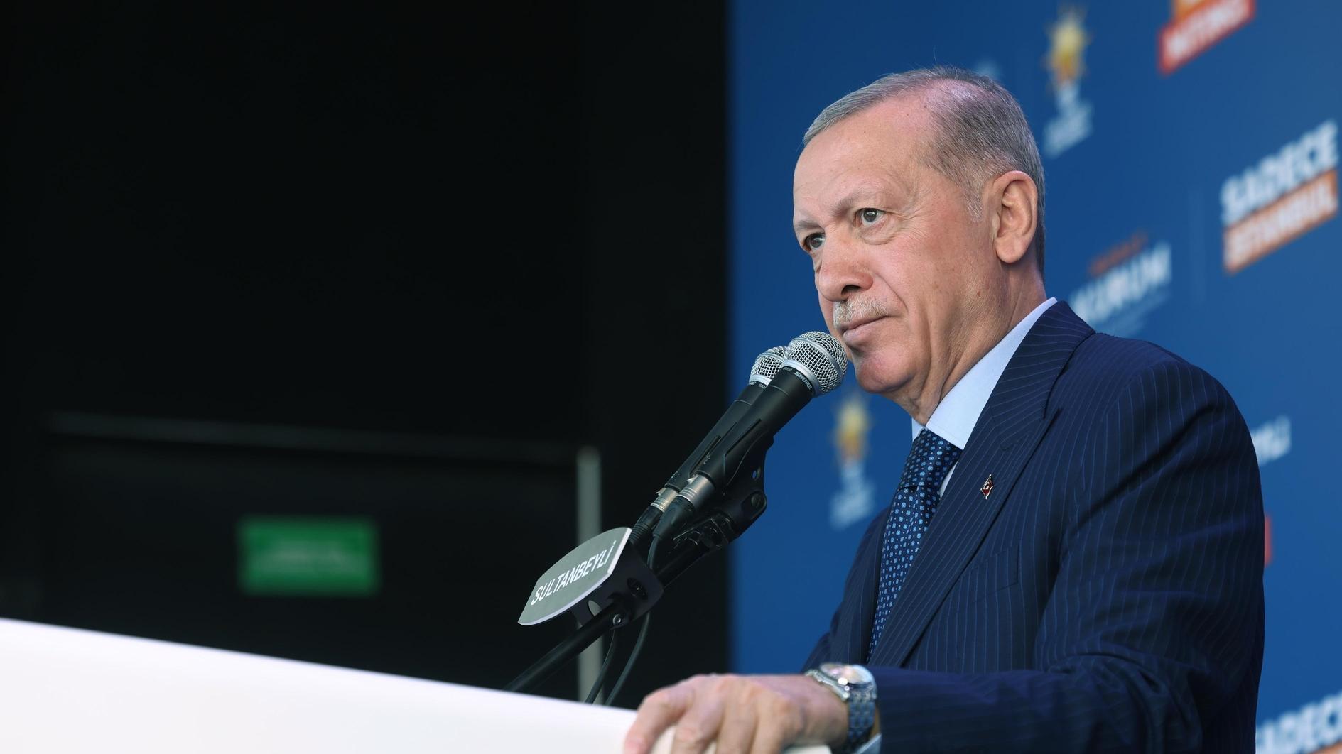 Erdoğan zegt dat Century of Türkiye gemeentelijke diensten revisie aanbiedt
