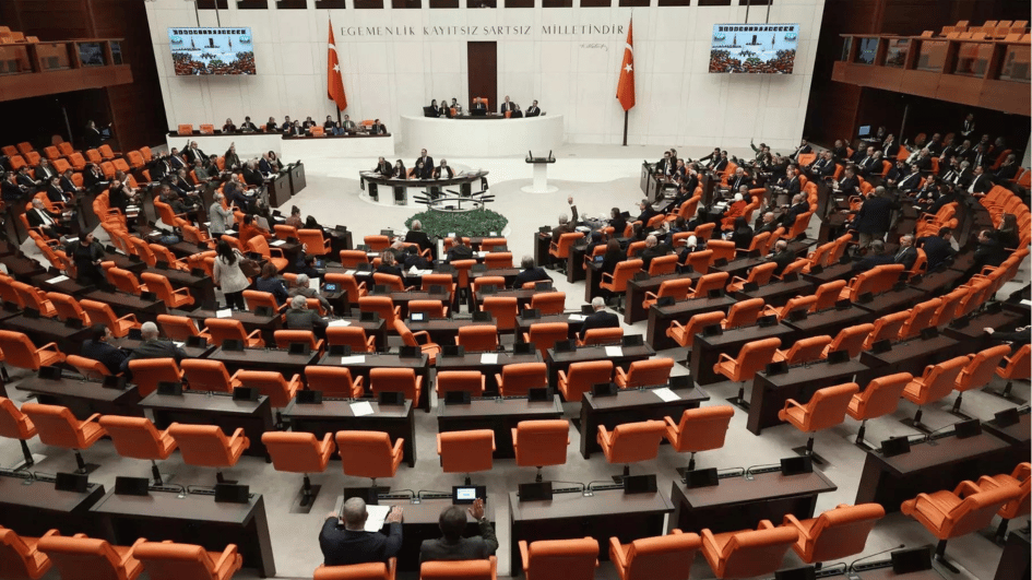 Het Turkse parlement maakt zich op voor de agenda voor na de verkiezingen