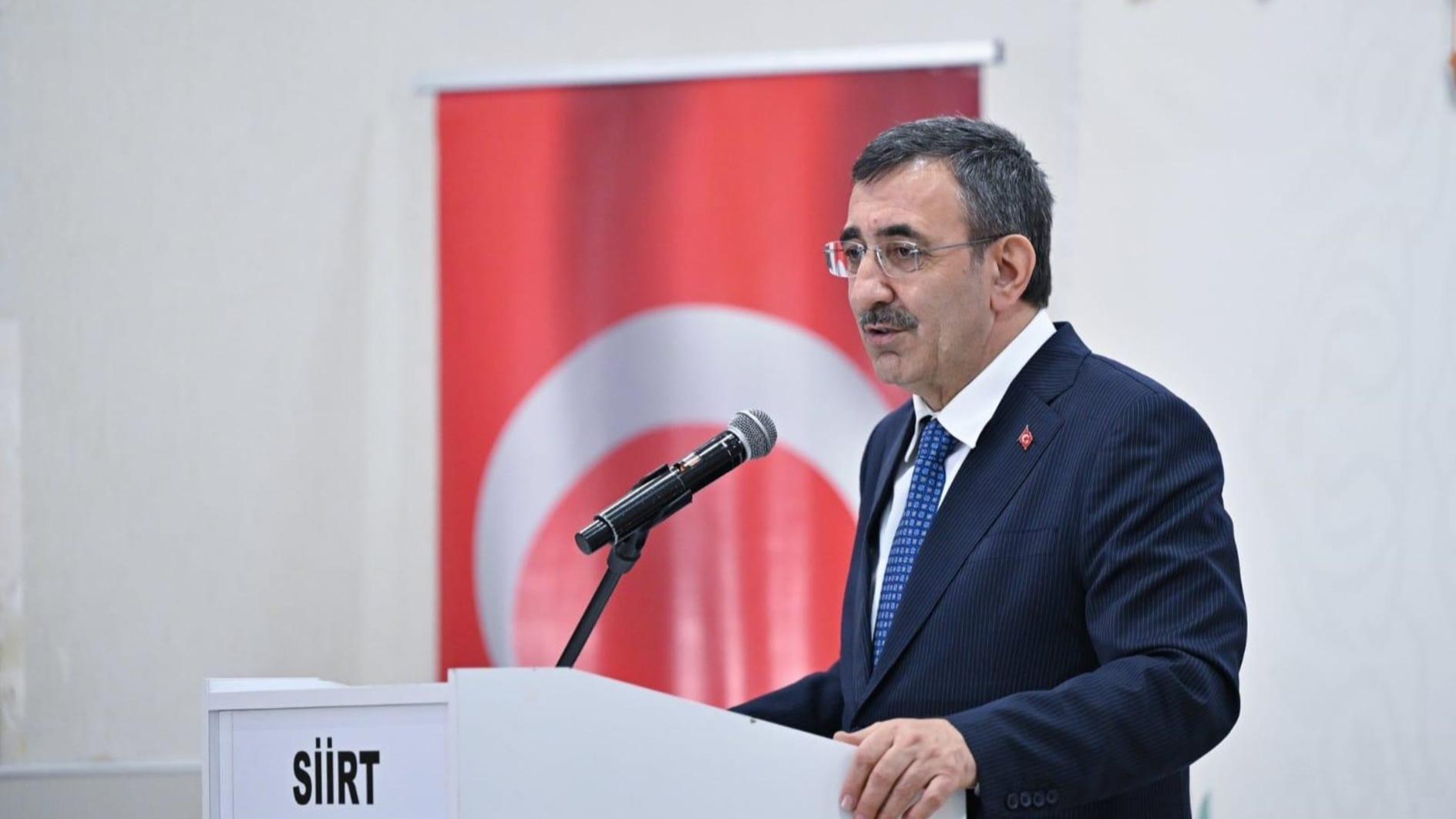 Regering is niet vastbesloten om duurzame groei te realiseren: vice-president Yılmaz