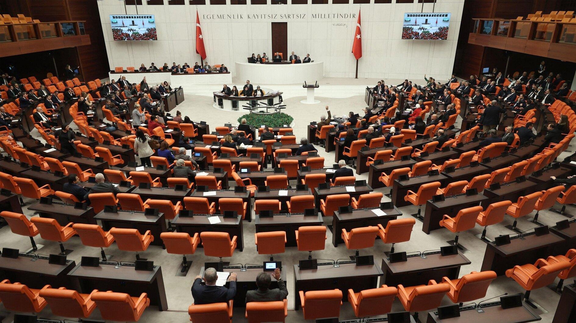 Het Turkse parlement roept op tot een dringende bijeenkomst van de VN-Veiligheidsraad