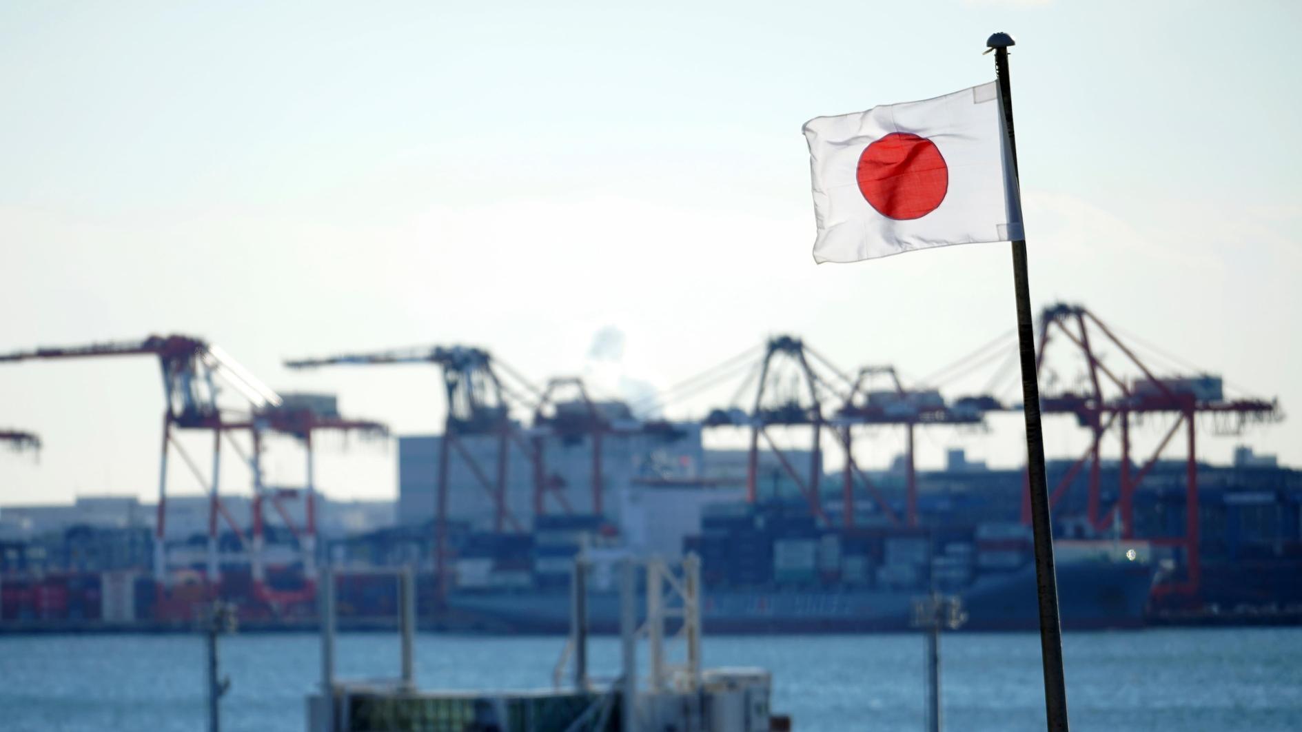 Japan loopt een handelstekort op terwijl de import explosief toeneemt
