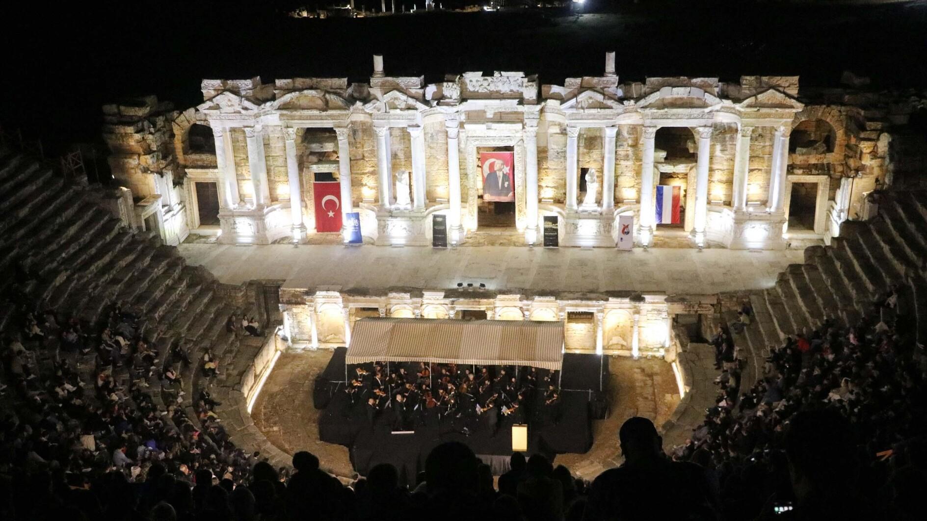 Türkiye, Nederland viert relaties met concert in Hierapolis