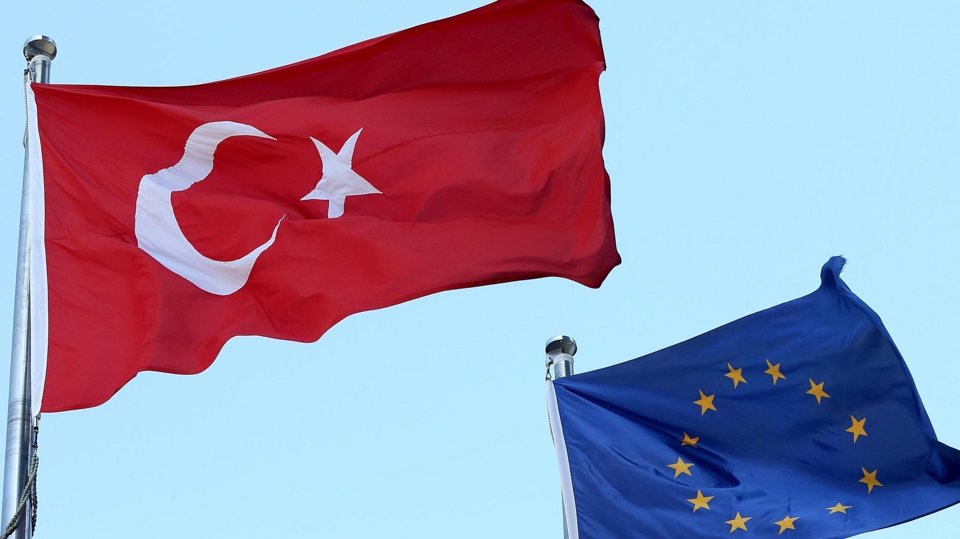 Türkiye en EU laten vooruitgang zien bij het verbeteren van de douane-unie