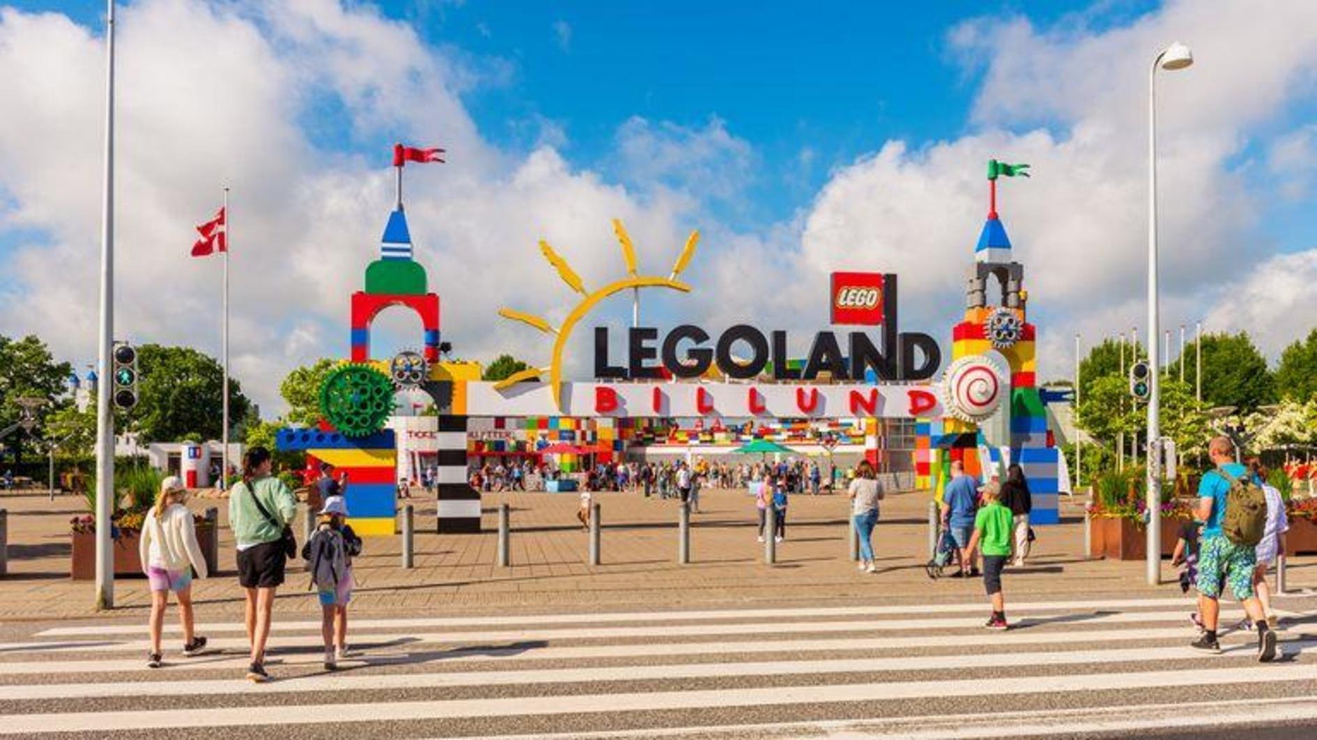 Brand verwoest een deel van het pretpark Legoland in Denemarken