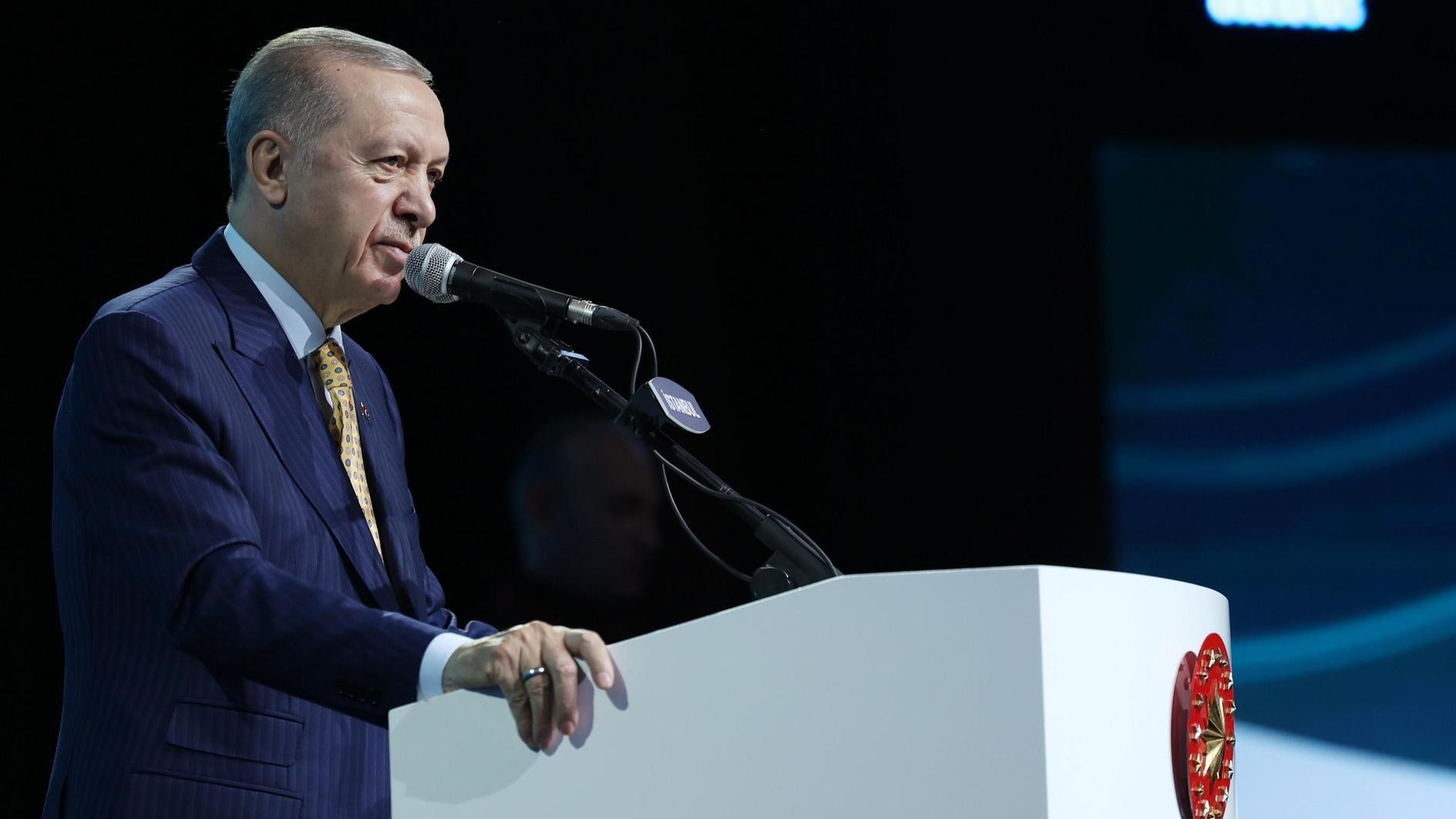 Erdoğan zegt dat een nieuw curriculum de mondiale status van Türkiyes zal vergroten