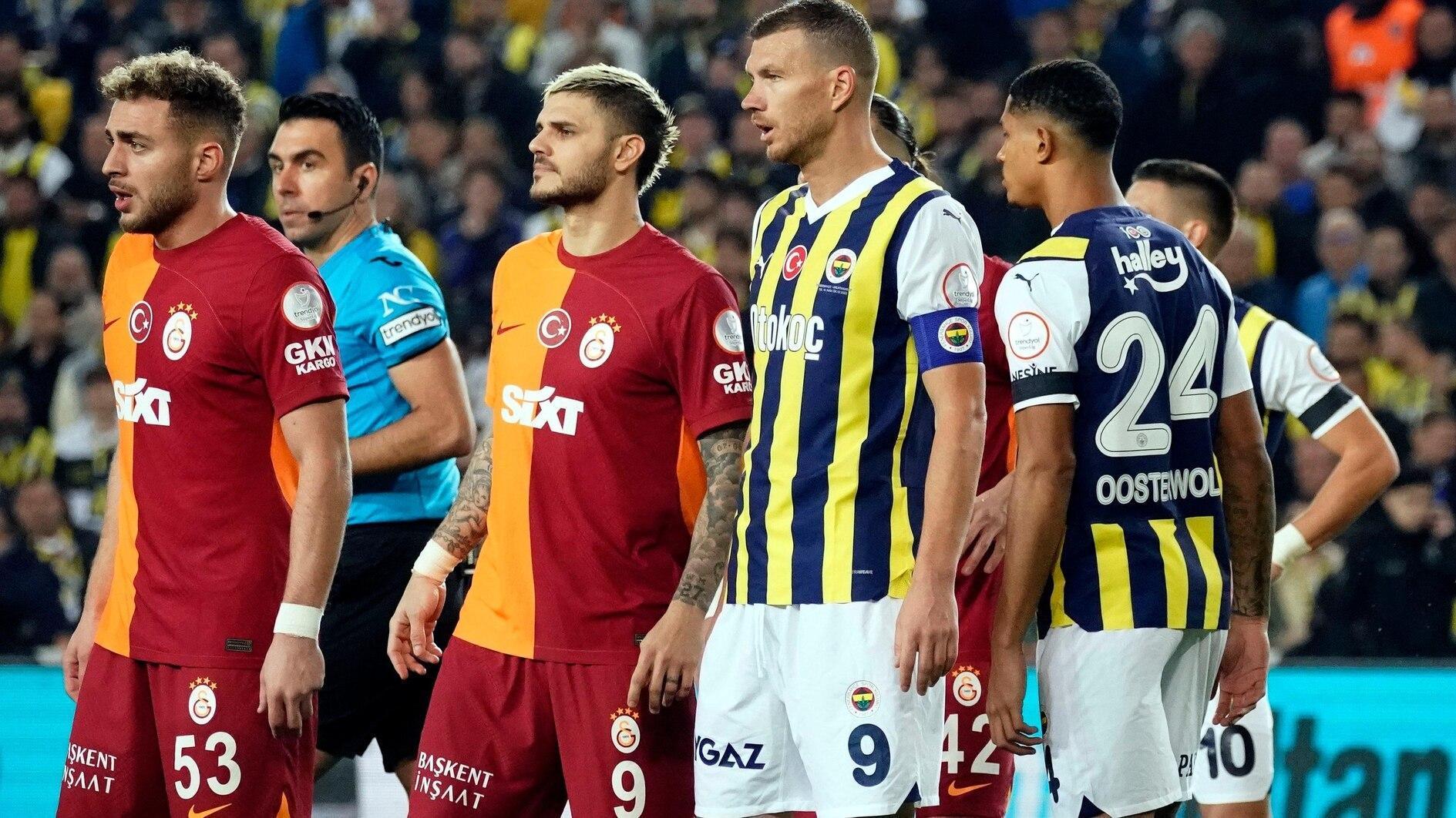 Galatasaray ontvangt Fenerbahçe in titelbeslisser