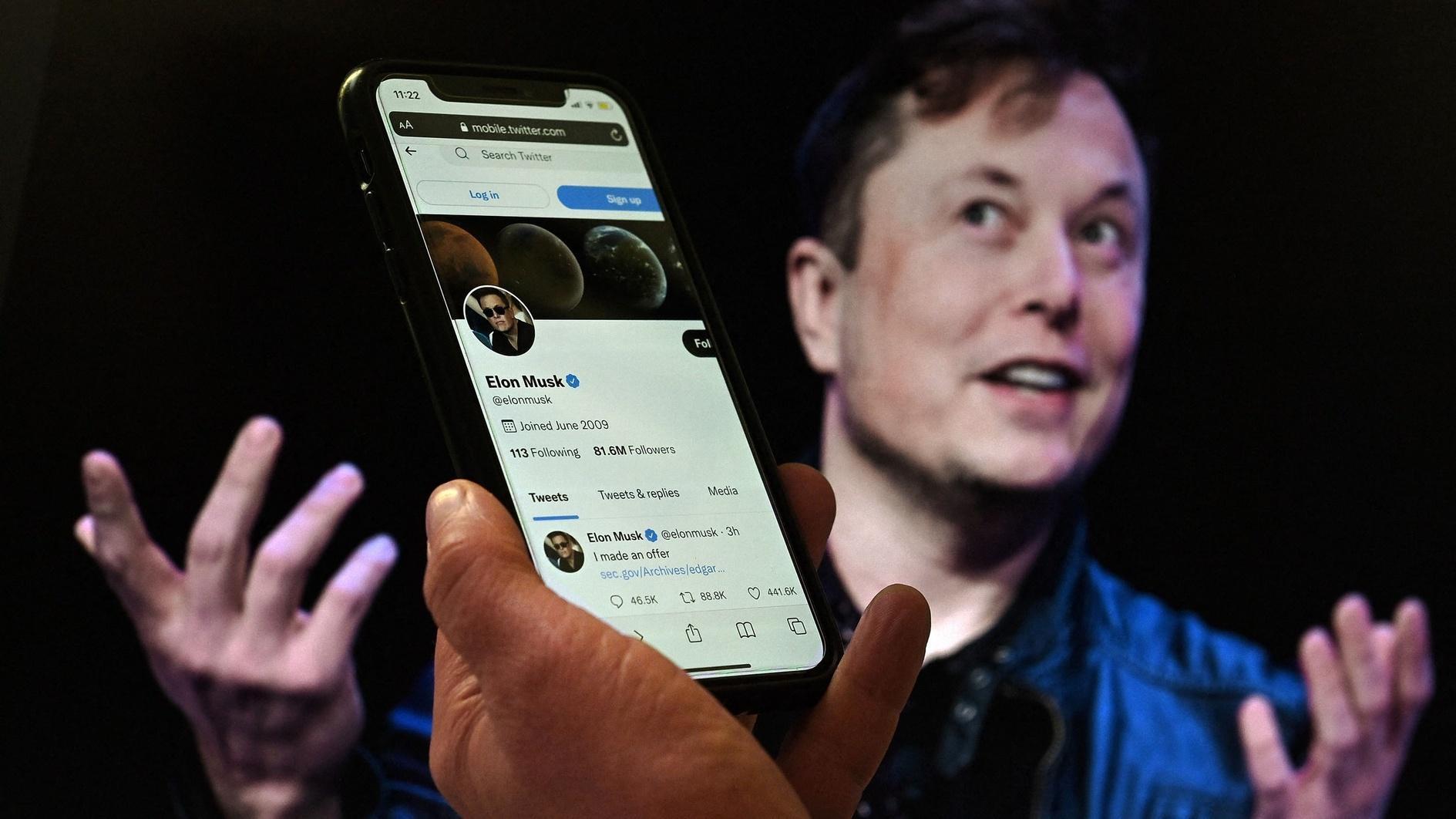 Elon Musk leidt Silicon Valley-bijeenkomst achter Donald Trump